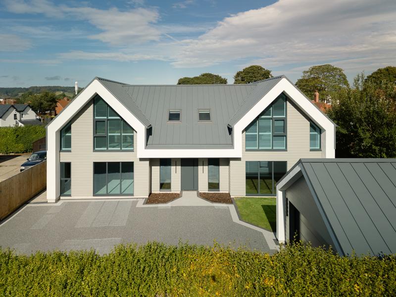 Modern home with STS Panels® standing seam roof and cladding